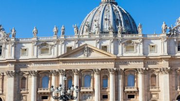 How Can I Book an Early Entrance Private Vatican Tour?